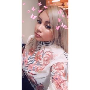 Meet your Posher, Massiel